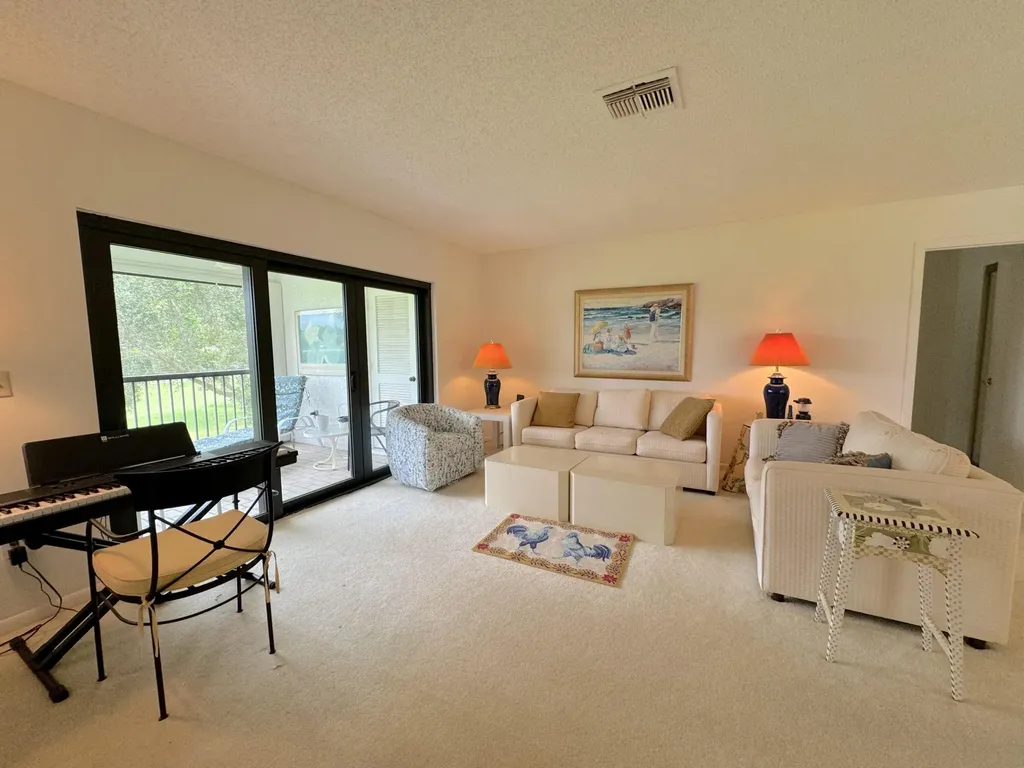 9 Stratford Drive E Boynton Beach FL 33436