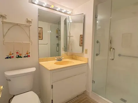9 Stratford Drive E Boynton Beach FL 33436