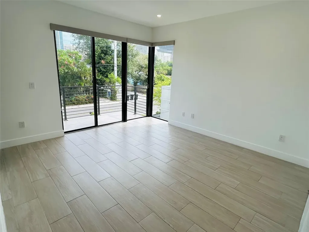 310 SW 9th Street Fort Lauderdale FL 33315