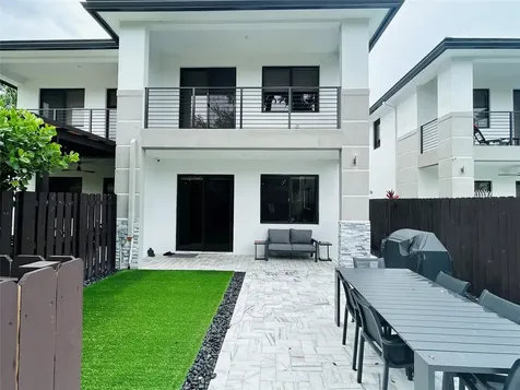 310 SW 9th Street Fort Lauderdale FL 33315