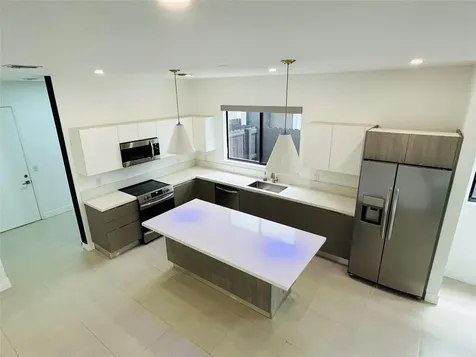 310 SW 9th Street Fort Lauderdale FL 33315