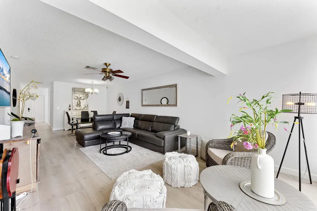 1110 Boxwood Drive Delray Beach FL 33445
