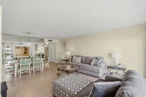 5000 N Ocean Boulevard Lauderdale By The Sea FL 33308