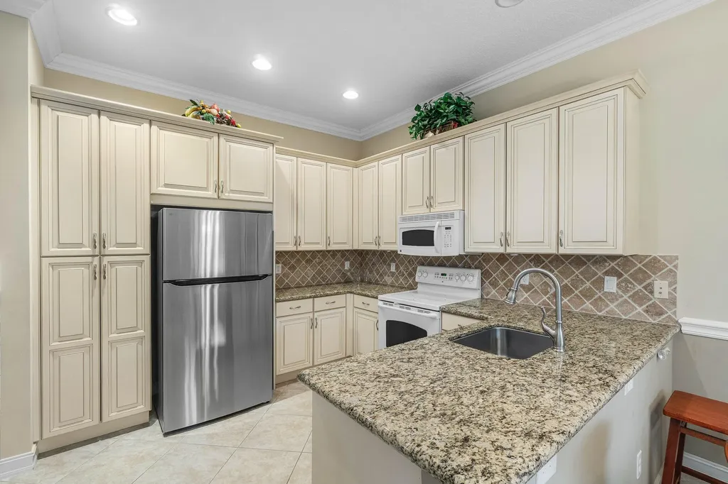 7410 Ringwood Terrace Boynton Beach FL 33437