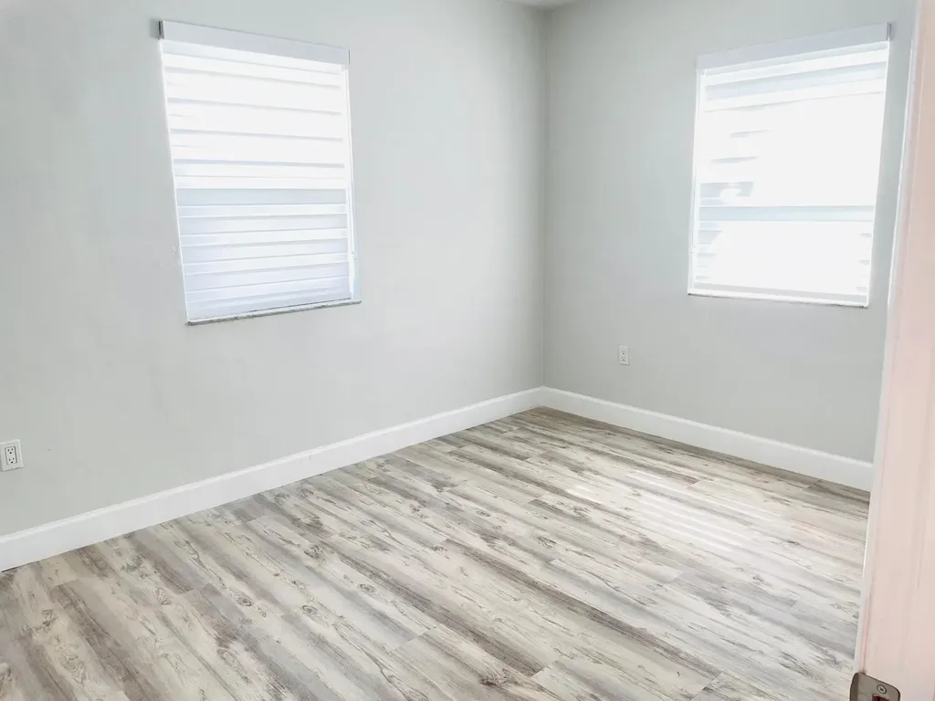 630 N 69th Avenue Hollywood FL 33024