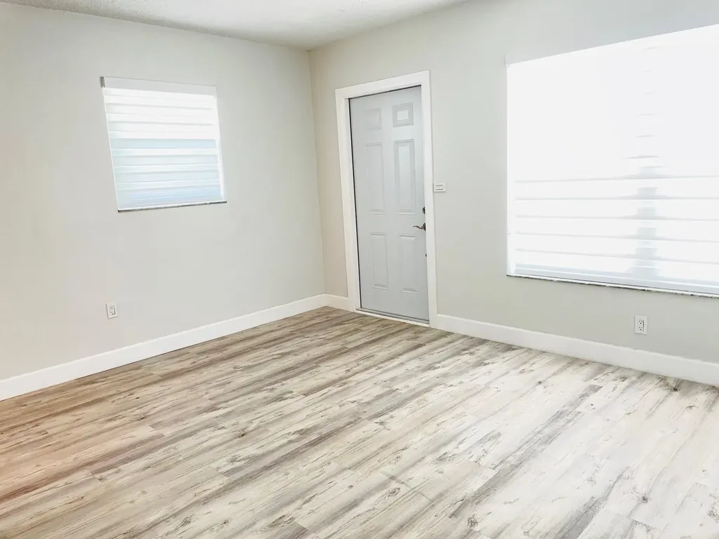 630 N 69th Avenue Hollywood FL 33024