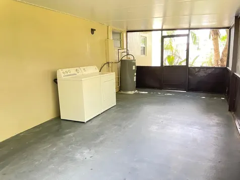 630 N 69th Avenue Hollywood FL 33024