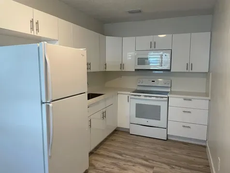 630 N 69th Avenue Hollywood FL 33024