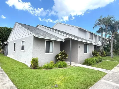 3808 Inlet Circle Greenacres FL 33463