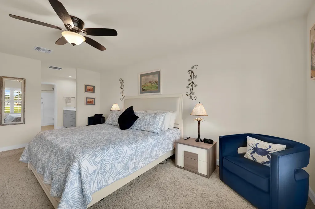 22 Alta Loma Port St Lucie FL 34952