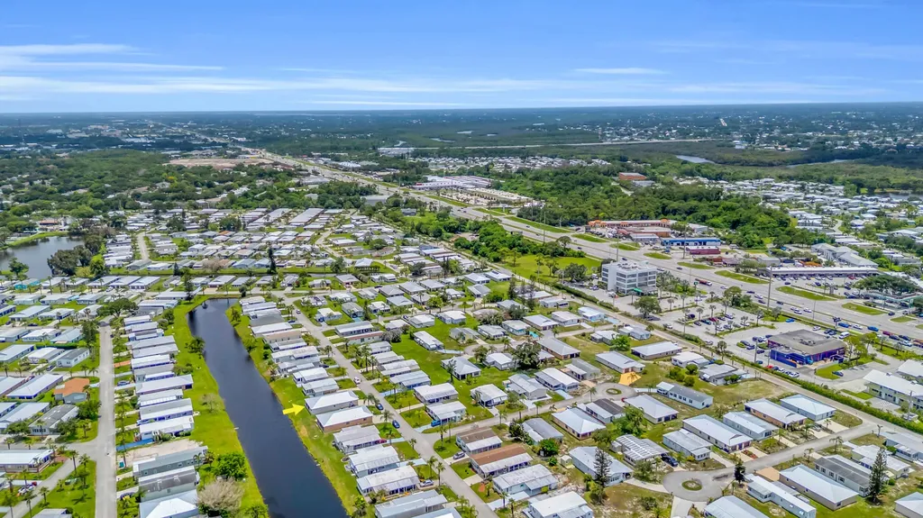 22 Alta Loma Port St Lucie FL 34952