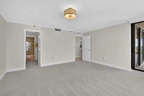 5047 N Highway A1a Hutchinson Island FL 34949