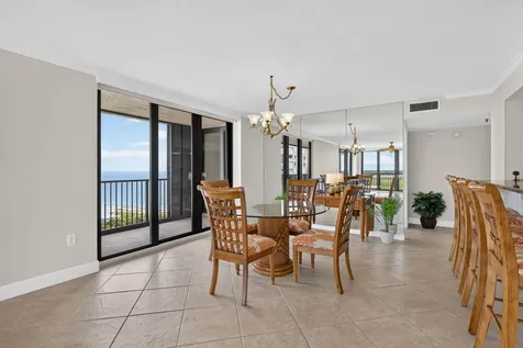 5047 N Highway A1a Hutchinson Island FL 34949