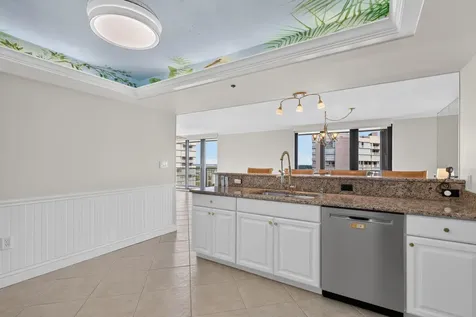 5047 N Highway A1a Hutchinson Island FL 34949