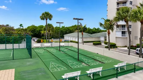 5047 N Highway A1a Hutchinson Island FL 34949