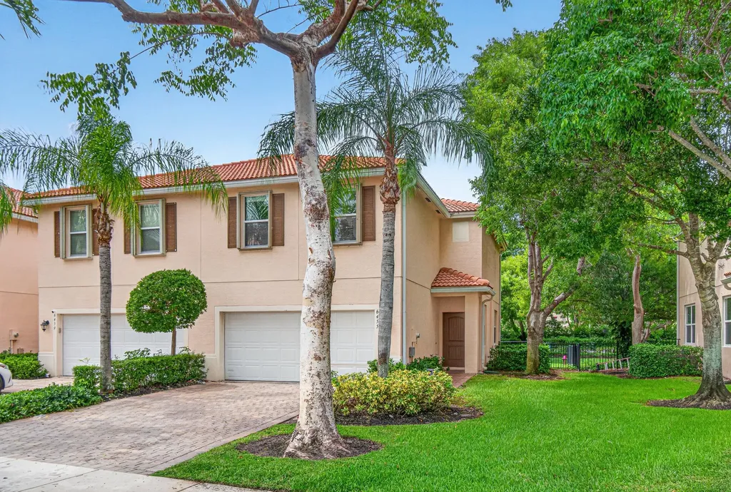 6455 Azura Lake Road Lake Worth FL 33463