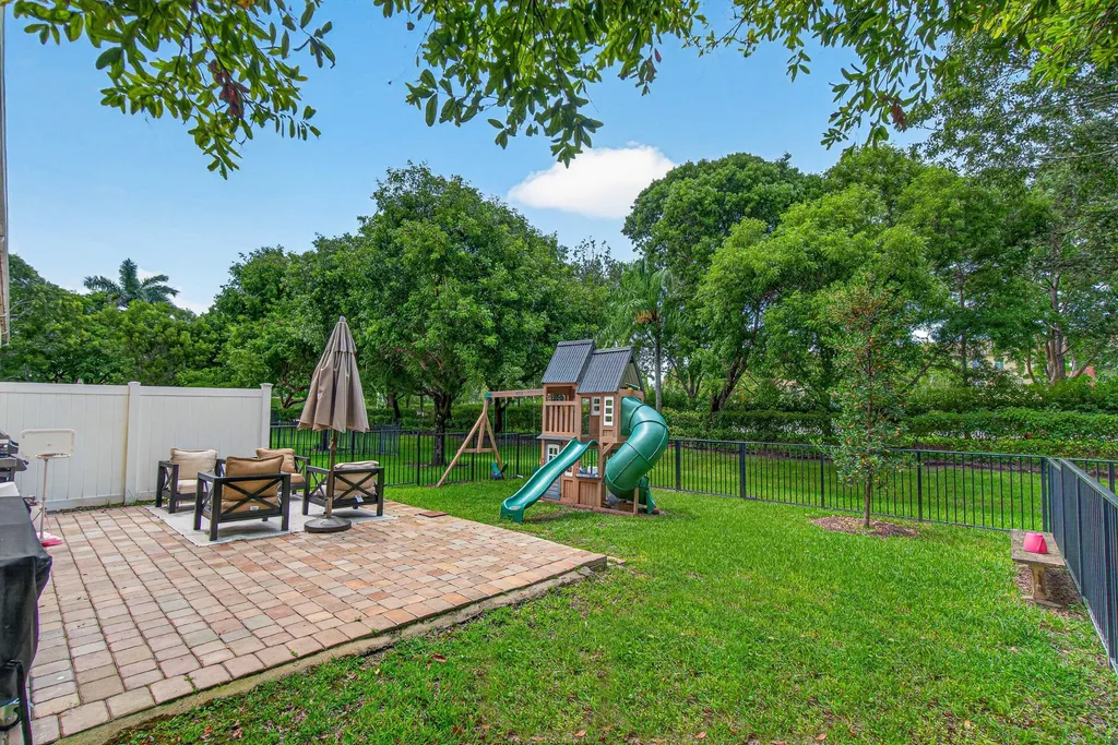 6455 Azura Lake Road Lake Worth FL 33463
