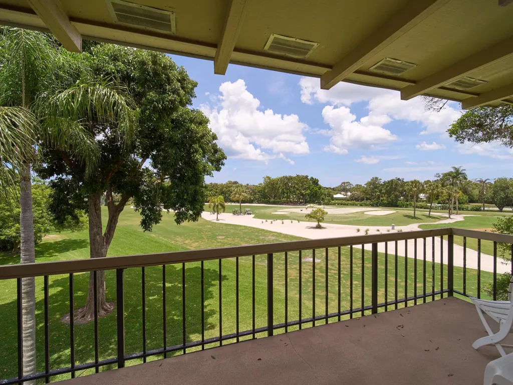 18369 SE Wood Haven Lane Jupiter FL 33469