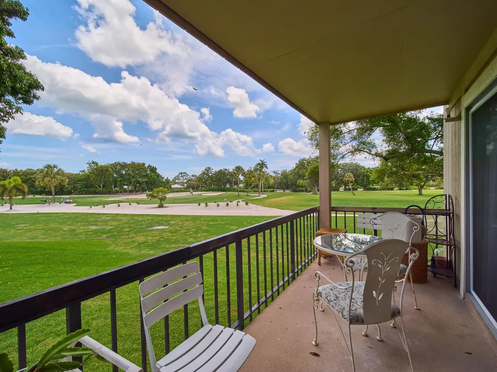 18369 SE Wood Haven Lane Jupiter FL 33469