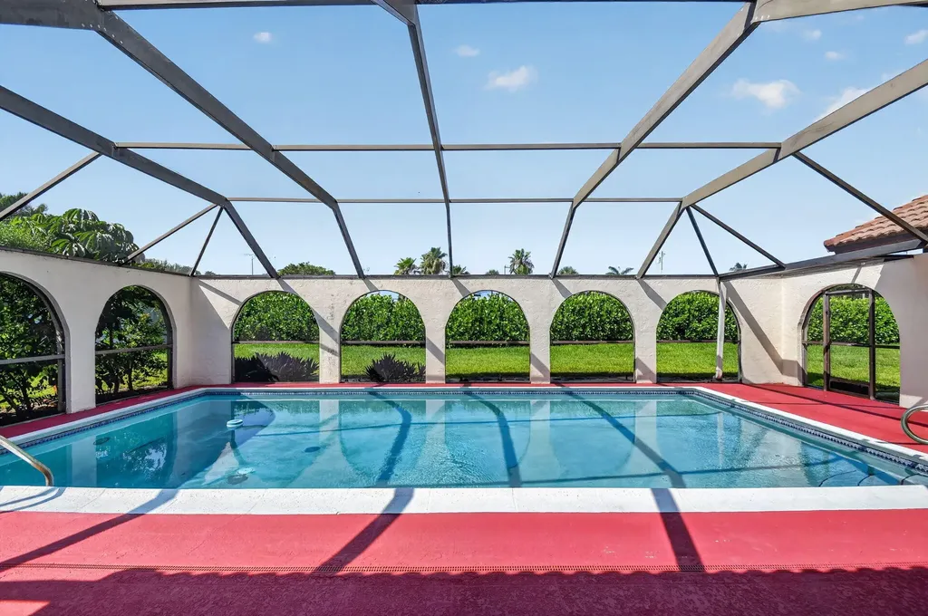 2400 SW 23rd Cranbrook Drive Boynton Beach FL 33436