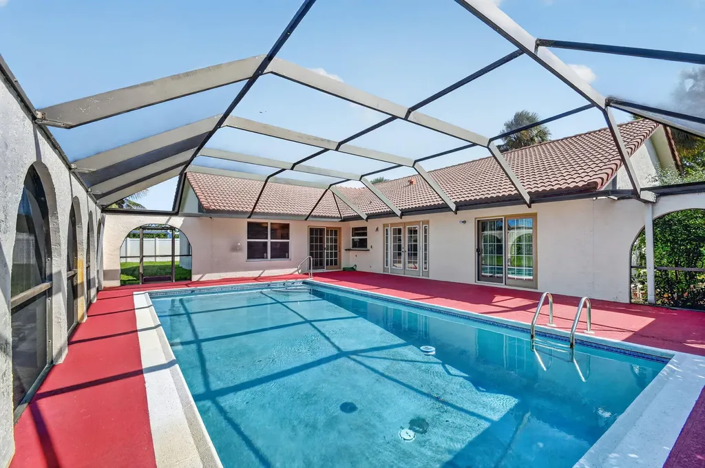 2400 SW 23rd Cranbrook Drive Boynton Beach FL 33436