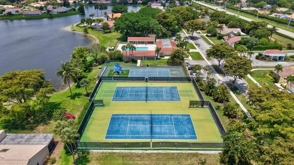 2400 SW 23rd Cranbrook Drive Boynton Beach FL 33436