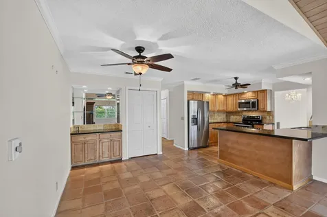 2400 SW 23rd Cranbrook Drive Boynton Beach FL 33436