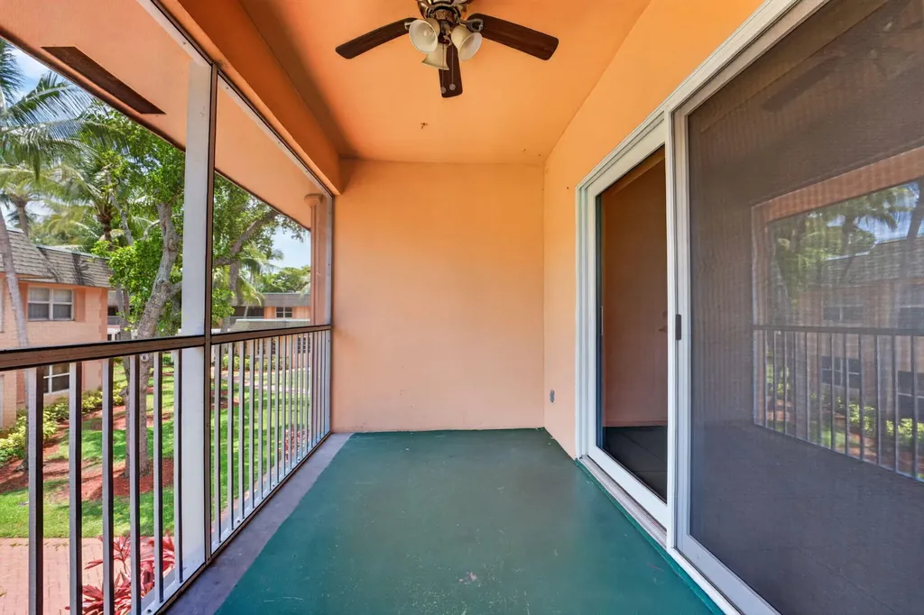 760 SE 2nd Avenue Deerfield Beach FL 33441