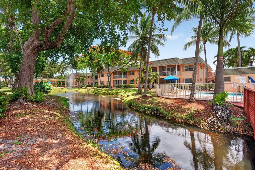 760 SE 2nd Avenue Deerfield Beach FL 33441