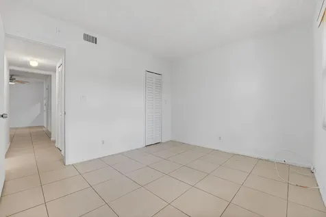 760 SE 2nd Avenue Deerfield Beach FL 33441
