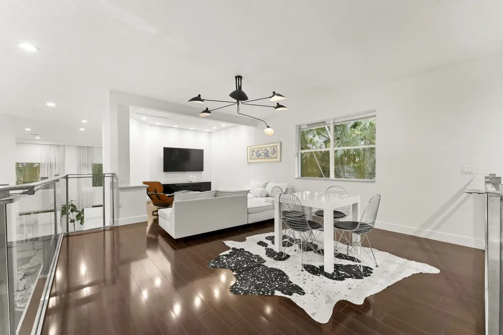3156 NW 61st Street Boca Raton FL 33496