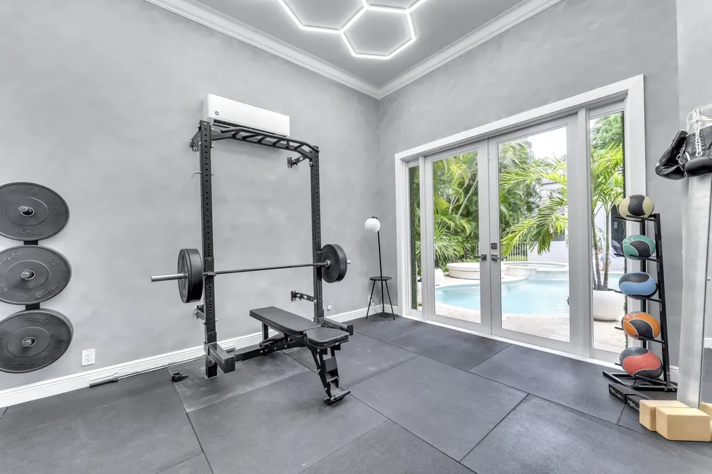 3156 NW 61st Street Boca Raton FL 33496