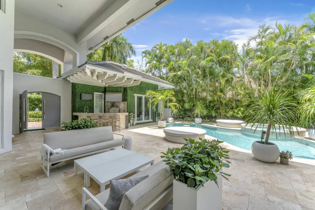 3156 NW 61st Street Boca Raton FL 33496
