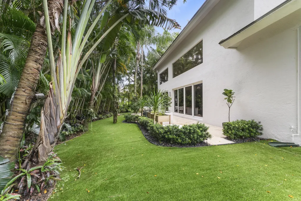 3156 NW 61st Street Boca Raton FL 33496