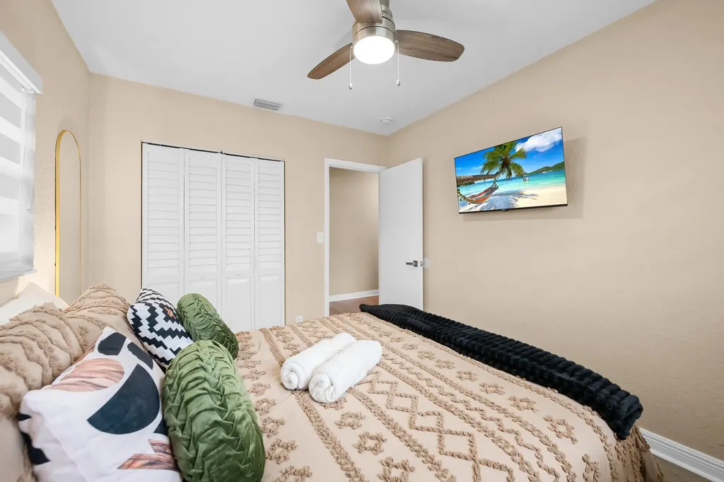 1534 NW 3rd Avenue Fort Lauderdale FL 33311
