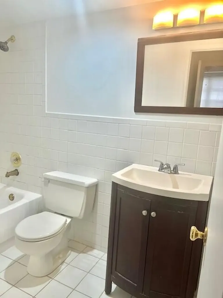 1851 NE 62nd Street Fort Lauderdale FL 33308