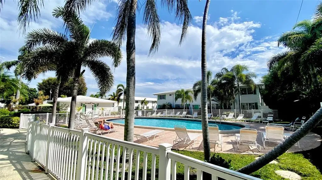 1851 NE 62nd Street Fort Lauderdale FL 33308
