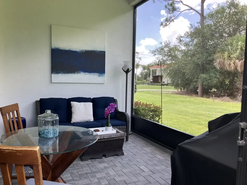 108 SE Strada Cervaro Port St Lucie FL 34952