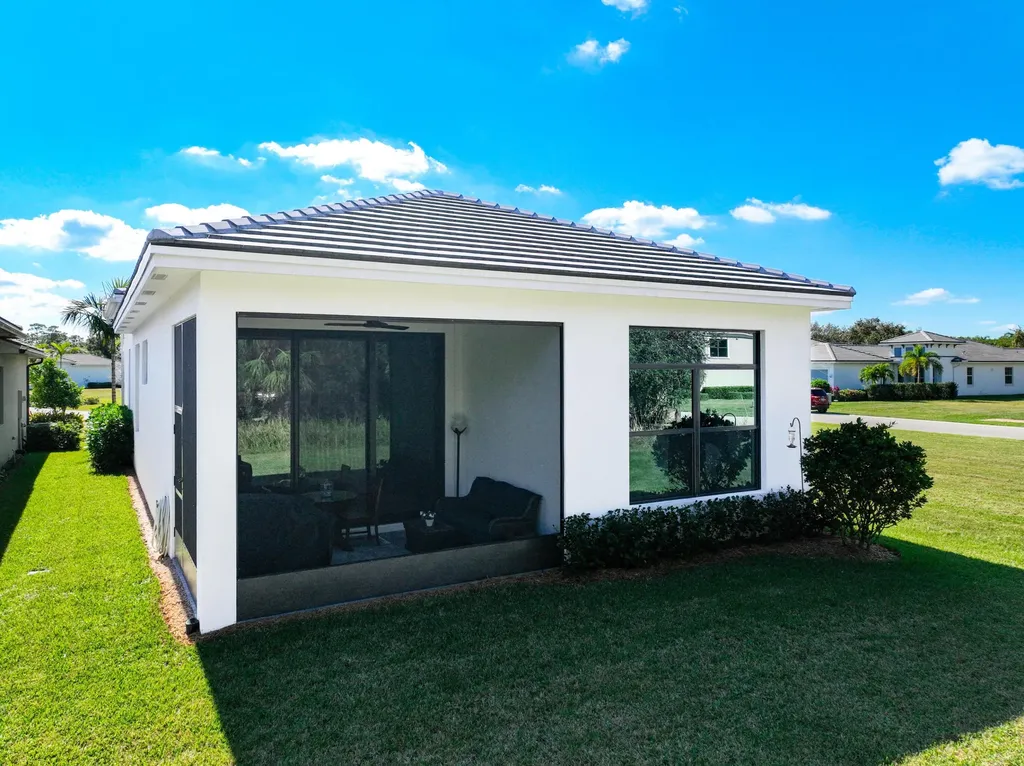 108 SE Strada Cervaro Port St Lucie FL 34952