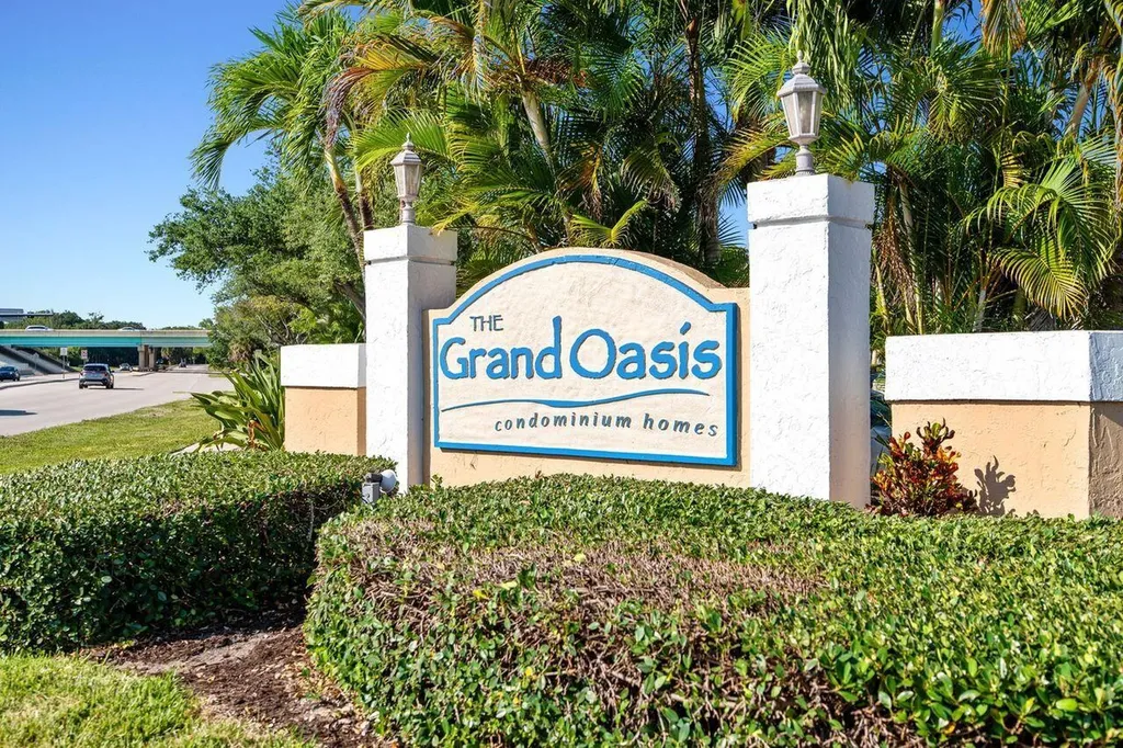 5701 Riverside Drive Coral Springs FL 33067
