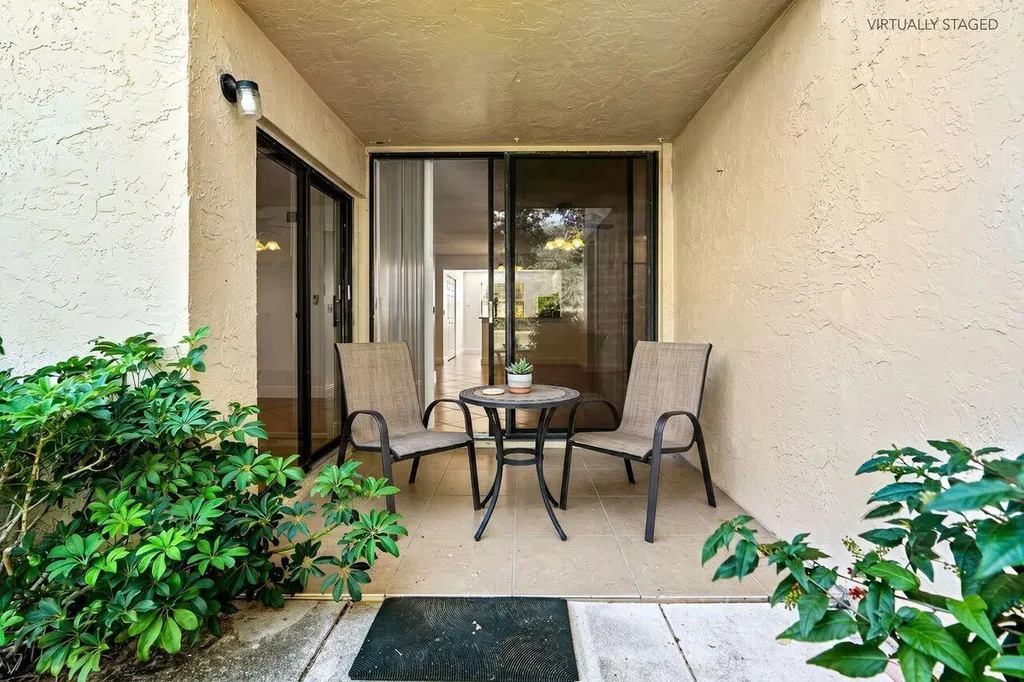 5701 Riverside Drive Coral Springs FL 33067