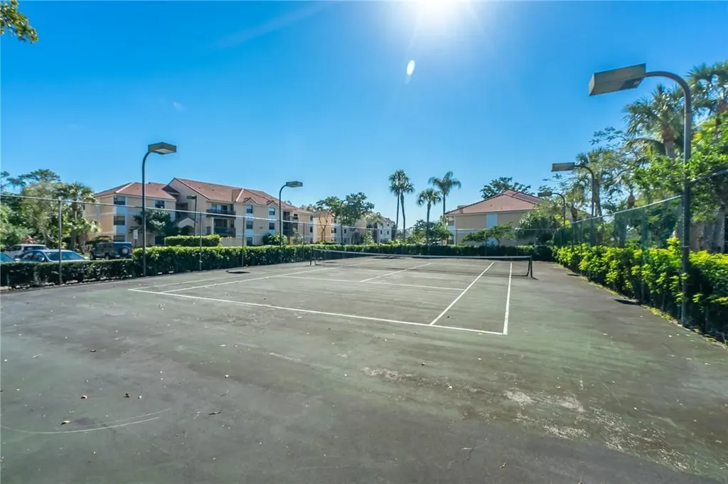 5701 Riverside Drive Coral Springs FL 33067