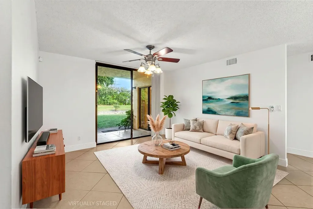 5701 Riverside Drive Coral Springs FL 33067