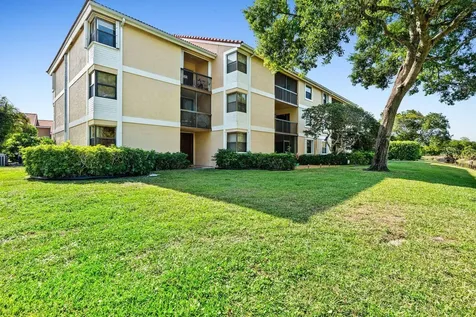 5701 Riverside Drive Coral Springs FL 33067