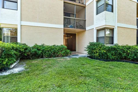 5701 Riverside Drive Coral Springs FL 33067
