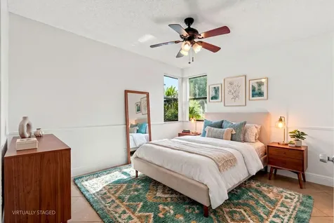 5701 Riverside Drive Coral Springs FL 33067