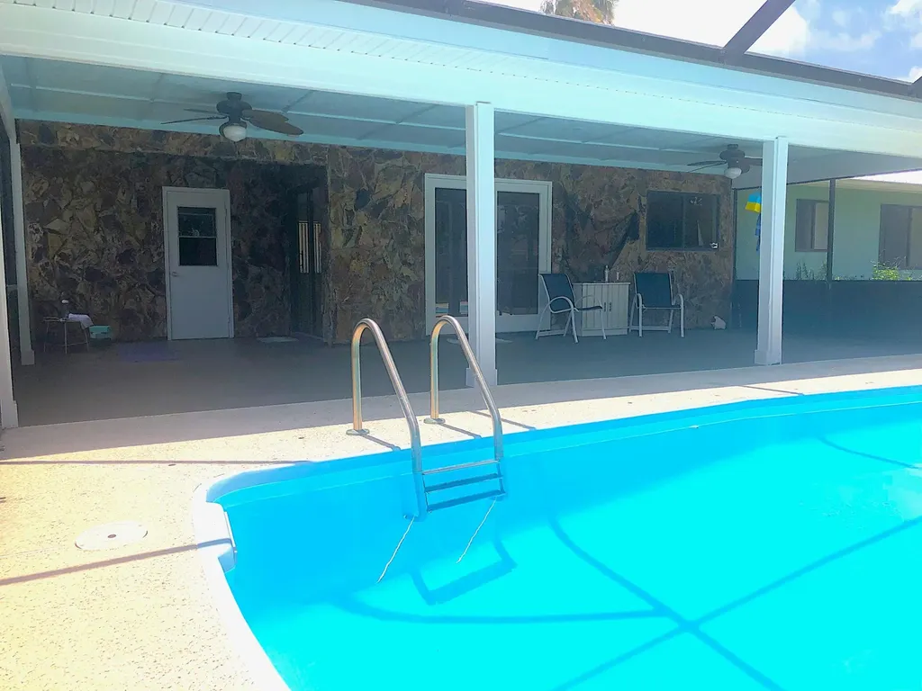 1991 SE West Dunbrooke Circle Port St Lucie FL 34952
