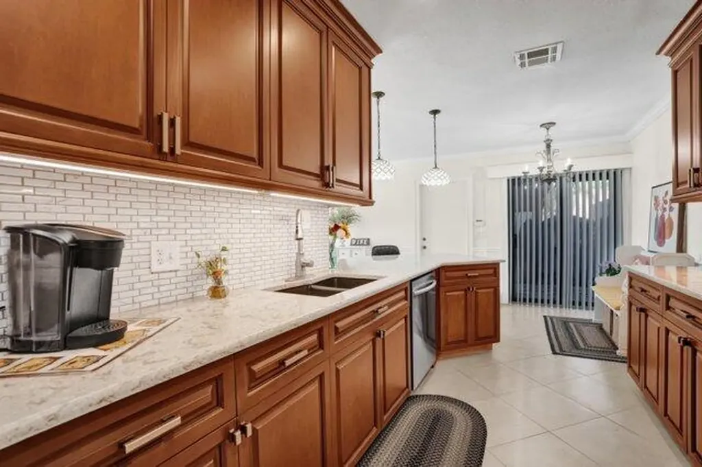 19943 Villa Lante Place Boca Raton FL 33434