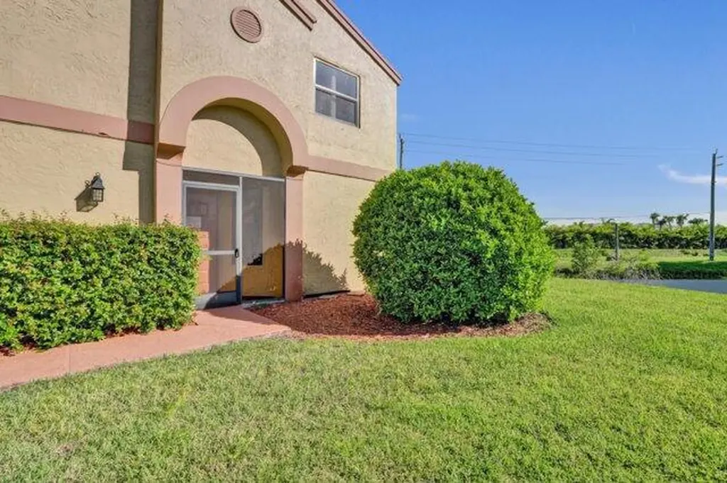19943 Villa Lante Place Boca Raton FL 33434