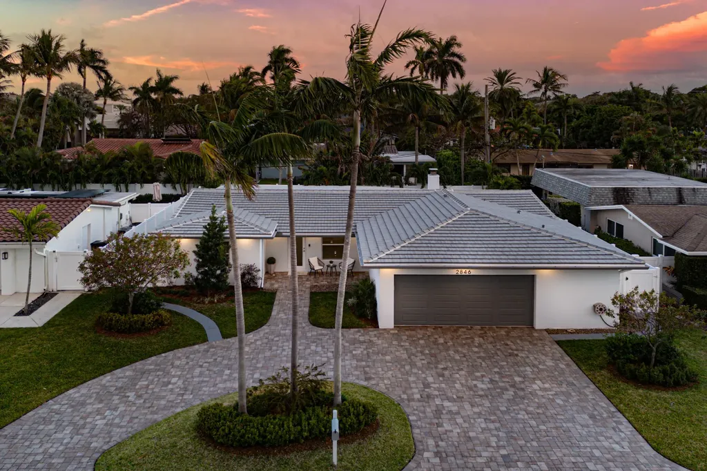 2846 NE 35th Court Lighthouse Point FL 33064